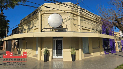 Mitre 791 - Local